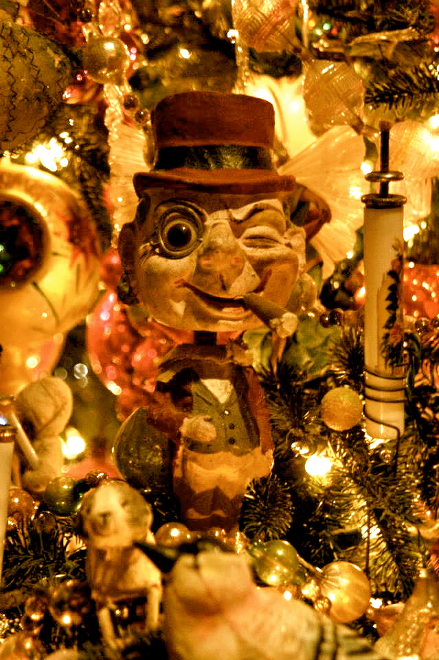 Cool and just a touch creepy! 